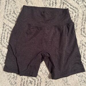 P’tula Bare II 6” short